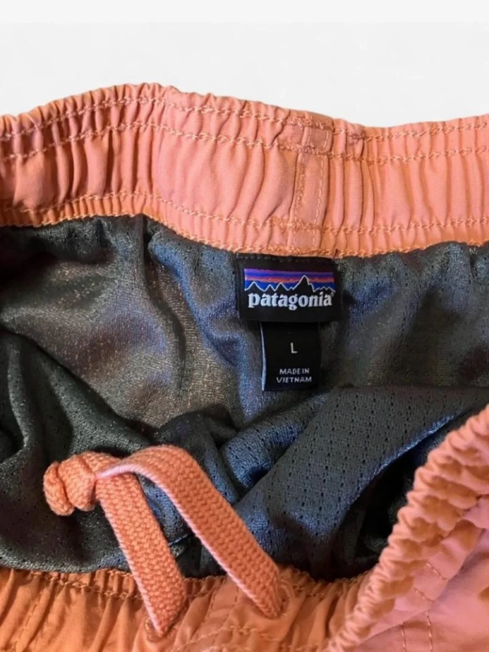 Patagonia Peach Elastic-Waist Lined Athletic Swim Shorts Youth Size Large